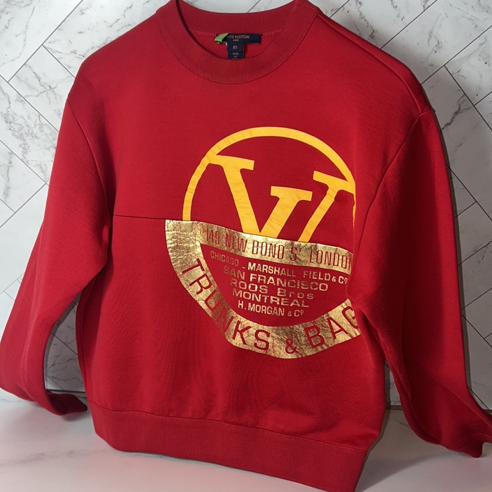 Authentic Louis Vuitton sweater SIZE XS